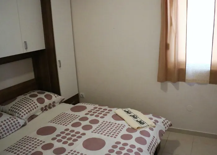 Apartman Delfin Vir