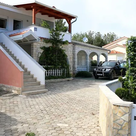 Apartment Delfin Vir