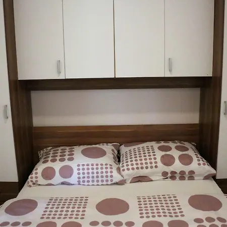 Apartment Delfin *